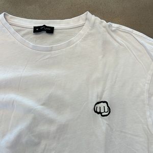 😎 white icon T 👊🏻